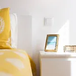 Bright 2 Bedroom With Ac Parking And Metro Appartamento